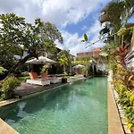 4 Bedroom Tropical Luxury Villa